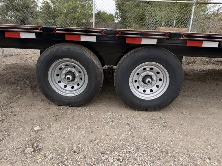 New 2026 Diamond T 8.5-24 Deckover Equipment Hauler