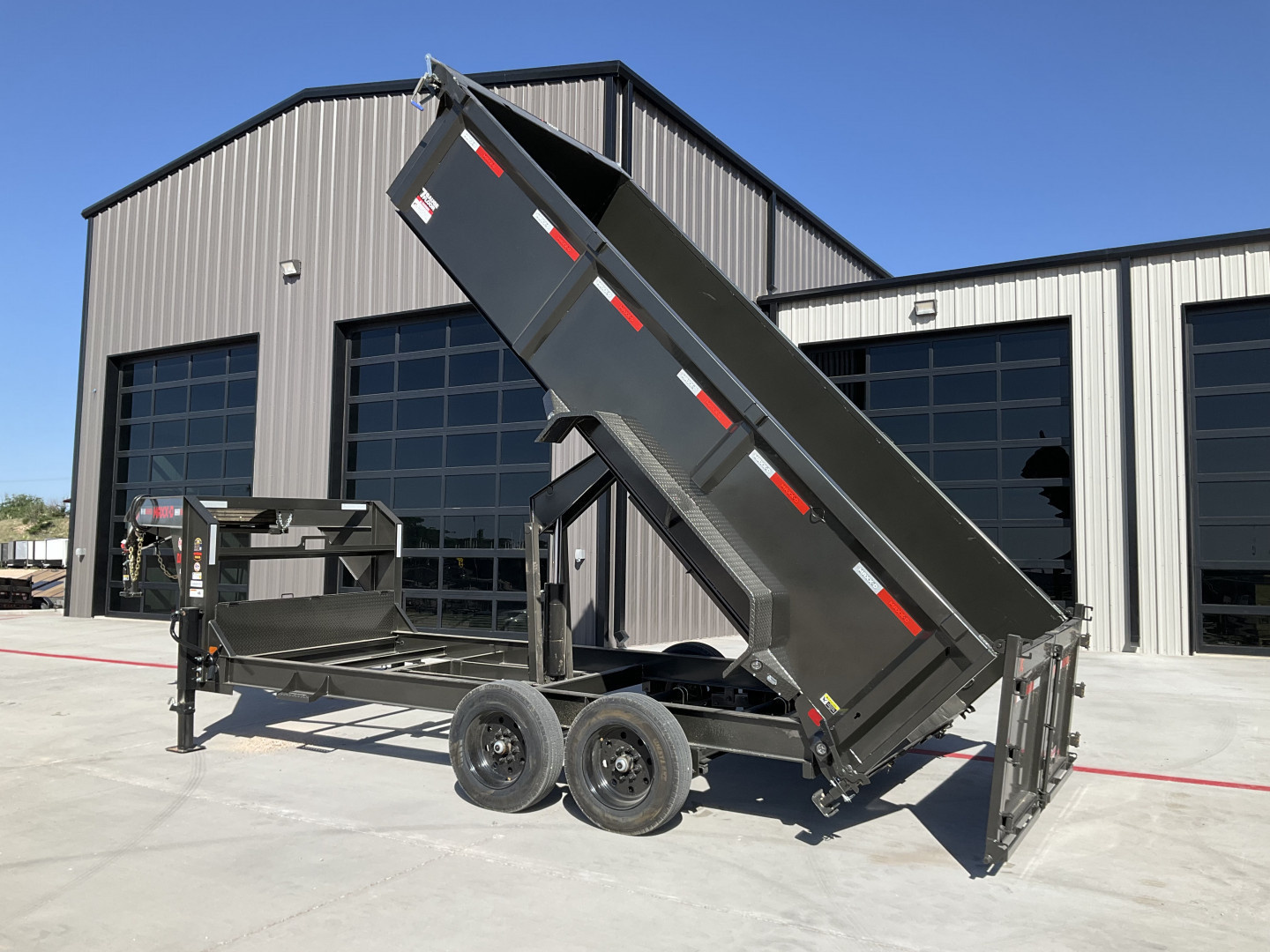 New 2026 MAXX-D 83”x16’ 18K Gooseneck Dump w/ 36” Sides – DJX