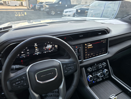Used 2023 GMC DENALI SUV