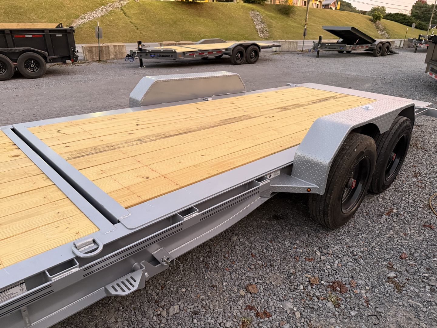 New 2026 Diamond C HDT208 Tilt Trailer 22’ 15K 2 SPEED TORSION AXLES