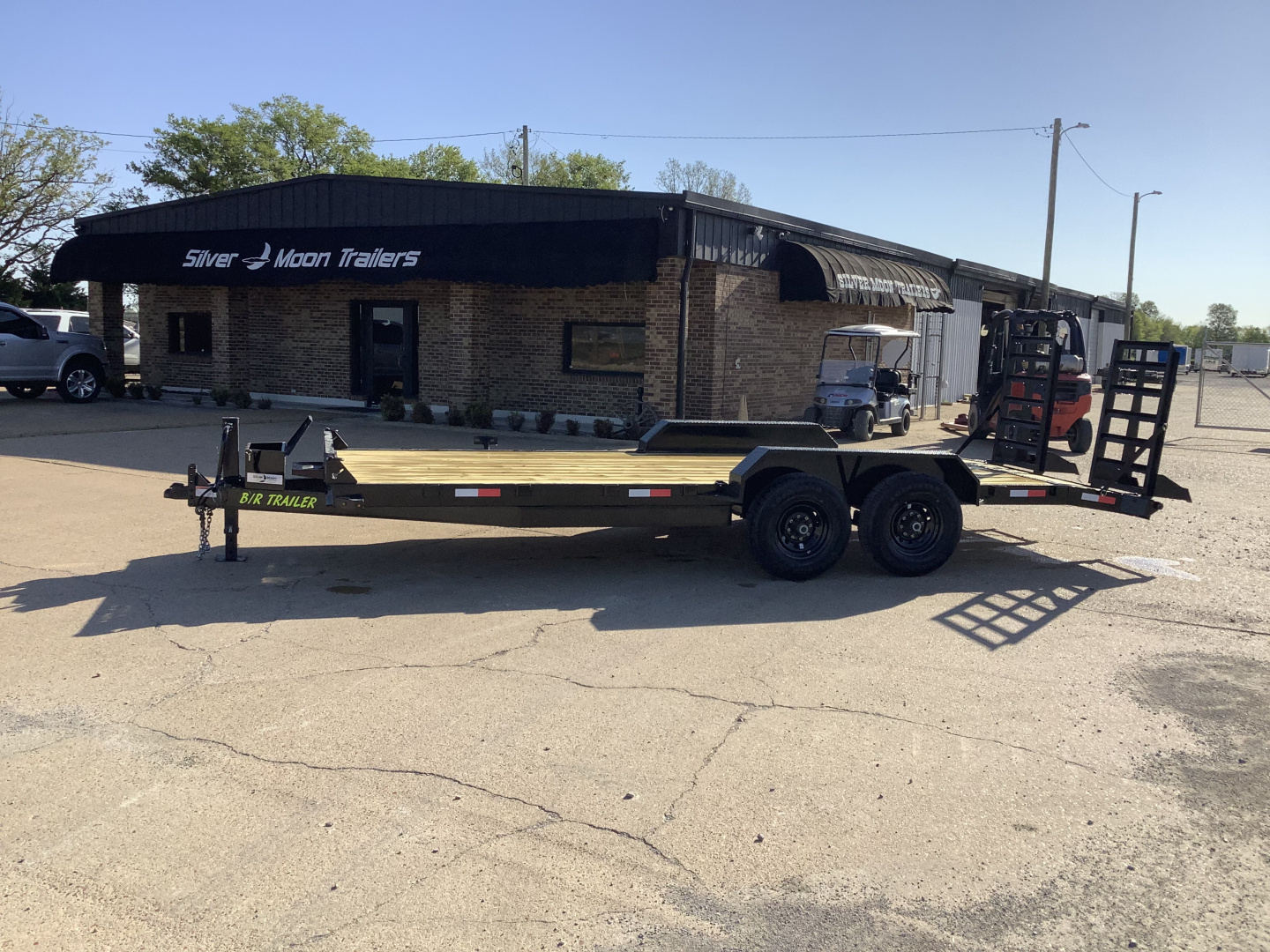 New 2026 B/R 14K 20′ Tandem Axle Equipment Trailer with Stand-Up Ramps