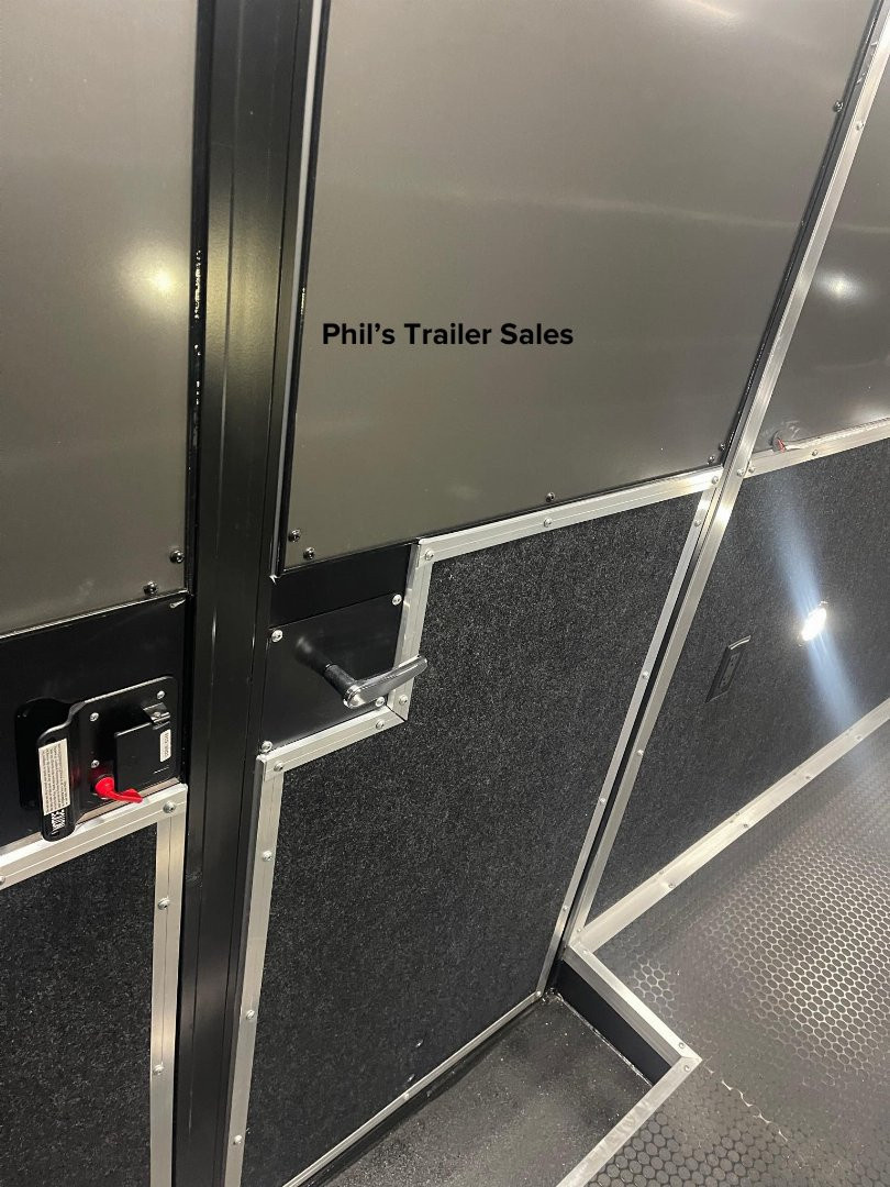 New HAULMARK NEW 85X34 EDGE ENCLOSED CAR RACE TRAILER ELECTRIC AWNING & GLASS DOORS!!! CARGO TRAILERS CAR HAULER Car / Racing Trailer