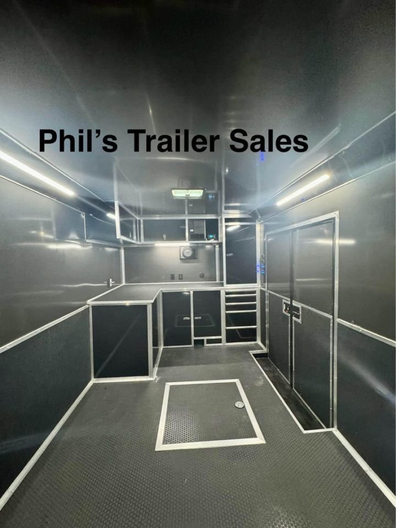 New HAULMARK NEW 85X34 EDGE ENCLOSED CAR RACE TRAILER ELECTRIC AWNING & GLASS DOORS!!! CARGO TRAILERS CAR HAULER Car / Racing Trailer