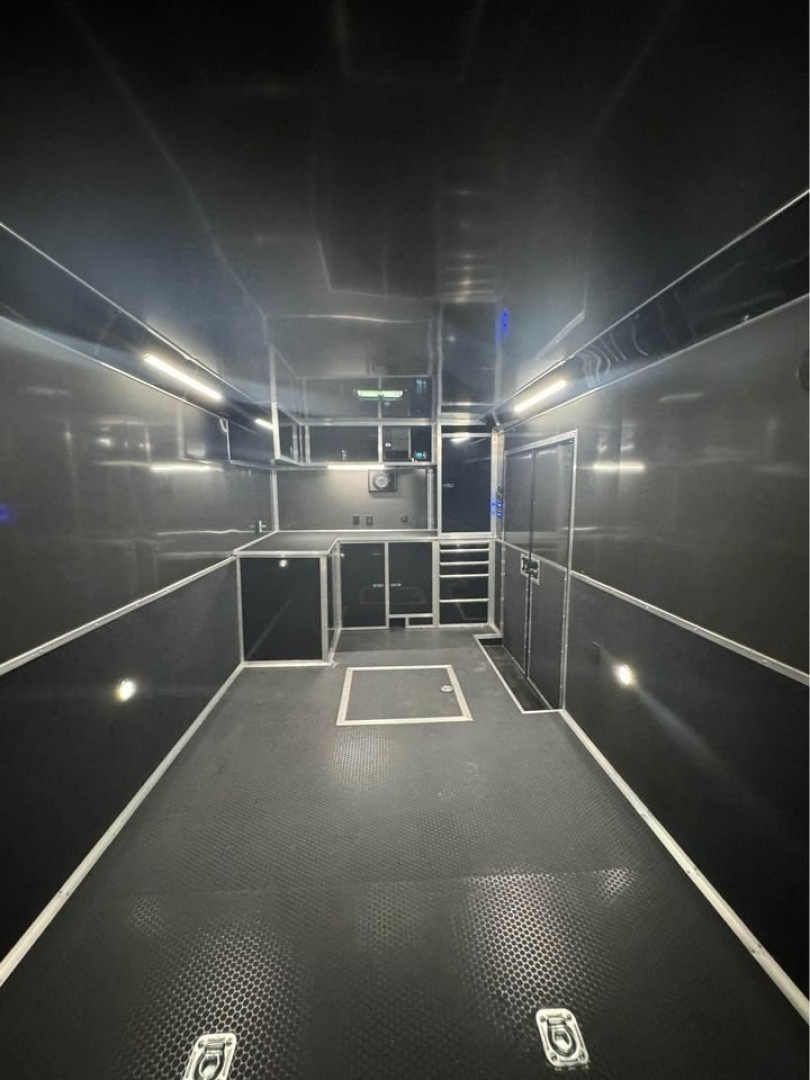 New HAULMARK NEW 85X34 EDGE ENCLOSED CAR RACE TRAILER ELECTRIC AWNING & GLASS DOORS!!! CARGO TRAILERS CAR HAULER Car / Racing Trailer