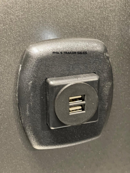 New HAULMARK NEW 85X34 EDGE ENCLOSED CAR RACE TRAILER ELECTRIC AWNING & GLASS DOORS!!! CARGO TRAILERS CAR HAULER Car / Racing Trailer