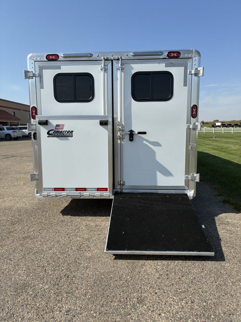 New 2026 Cimarron 10 Pen Showstar LX Stock Trailer