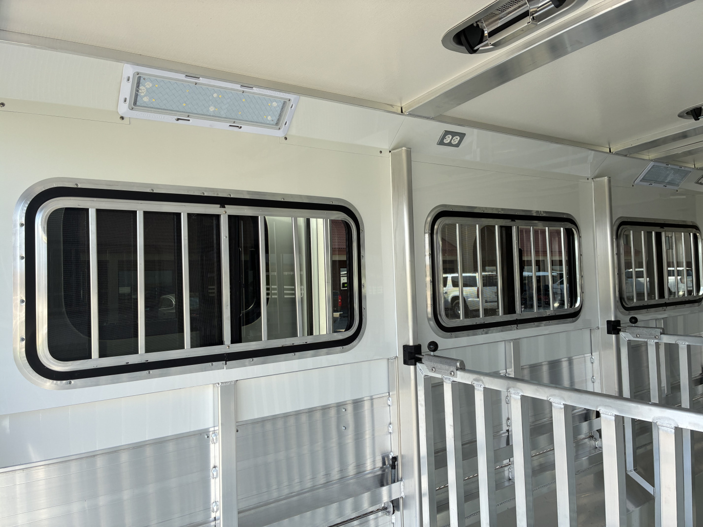 New 2026 Cimarron 10 Pen Showstar LX Stock Trailer