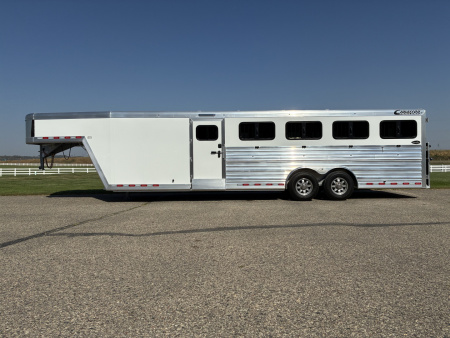 New 2026 Cimarron 10 Pen Showstar LX Stock Trailer