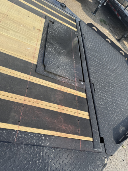 New 2026 Diamond C Trailers LPX207 24X82 Equipment Trailer