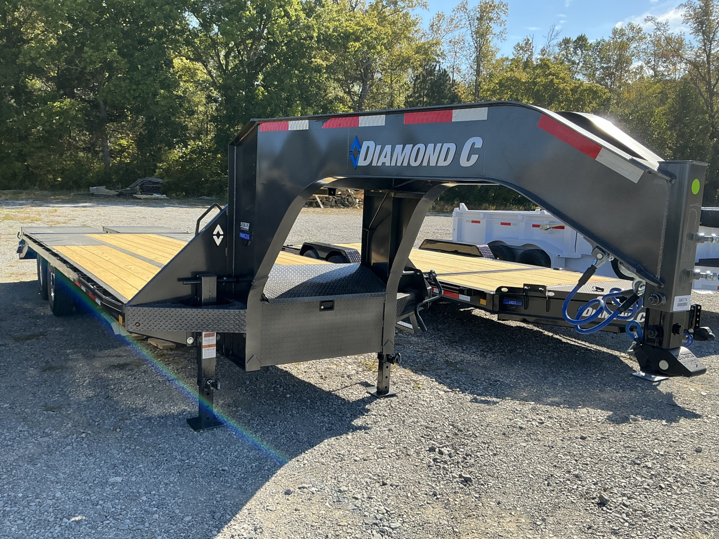 New 2026 Diamond C FMAX 210 GOOSENECK TRAILER 20+5 ALUMINUM WHEELS, MAX RAMPS 14 PLY TIRES