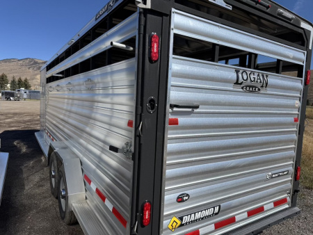 New 2025 Logan Coach 22' Stockman Combo