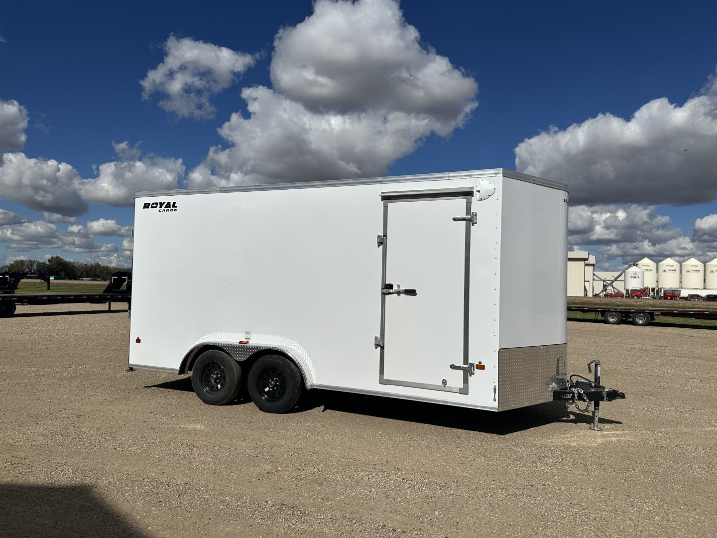 New 2026 Southland Trailers LCHT35-7.518v-86r Cargo / Enclosed Trailer