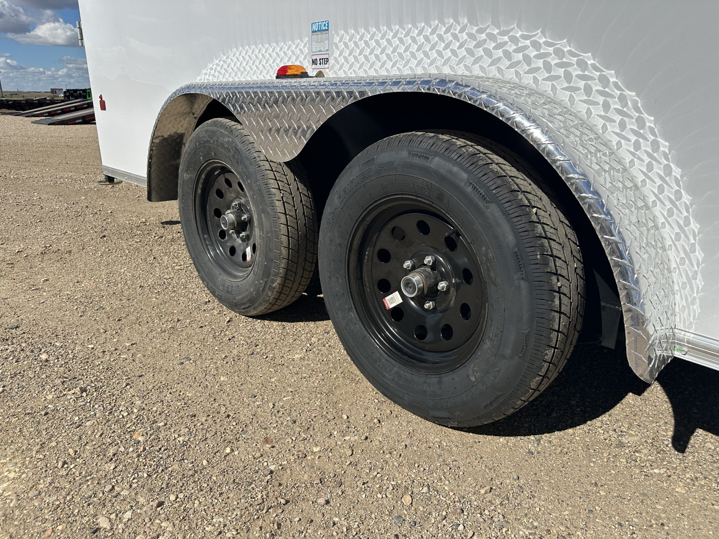 New 2026 Southland Trailers LCHT35-7.518v-86r Cargo / Enclosed Trailer