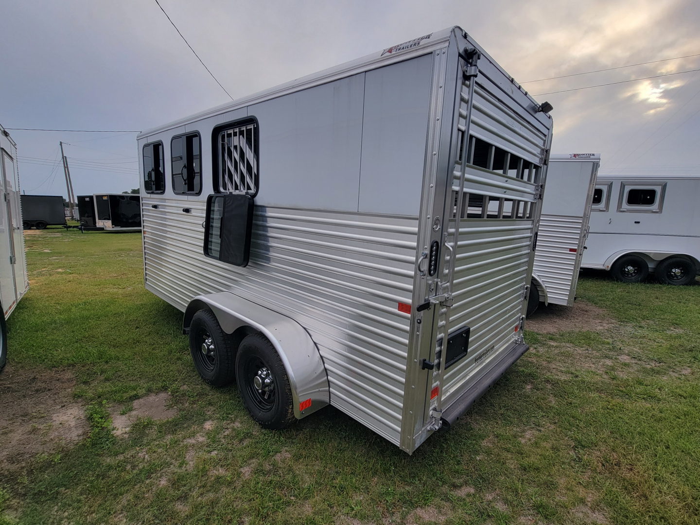 New 2026 Frontier Trailers Colt 3 horse slant Stock / Stock Combo Trailer