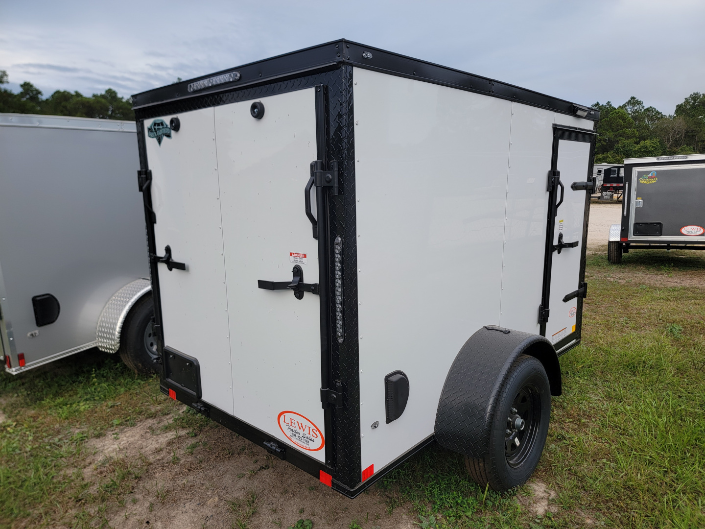 New 2026 Diamond Cargo 5x8 Cargo / Enclosed Trailer