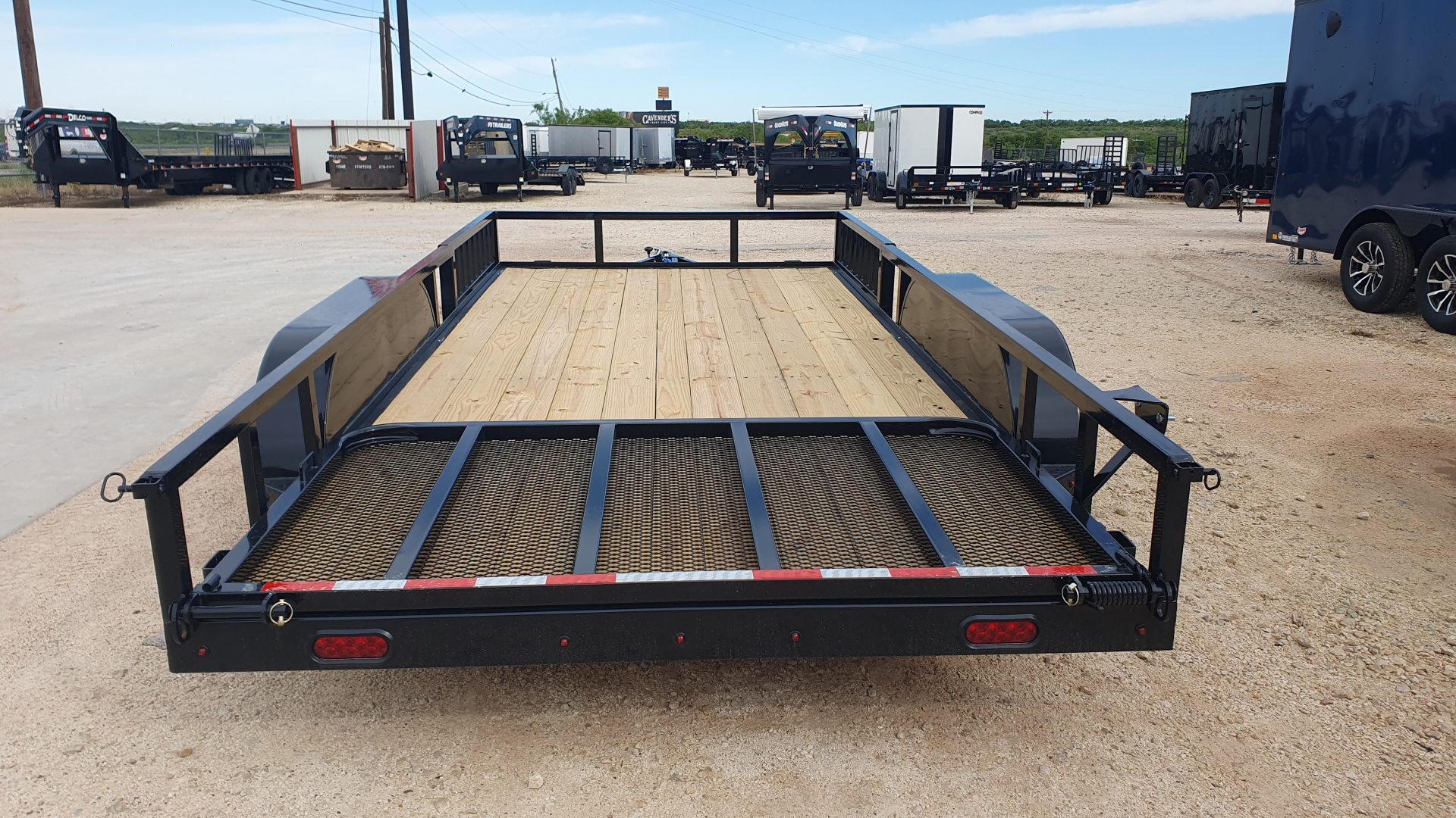 New 2026 X-On 83"x16' Tandem Axle Utility Trailer - U6