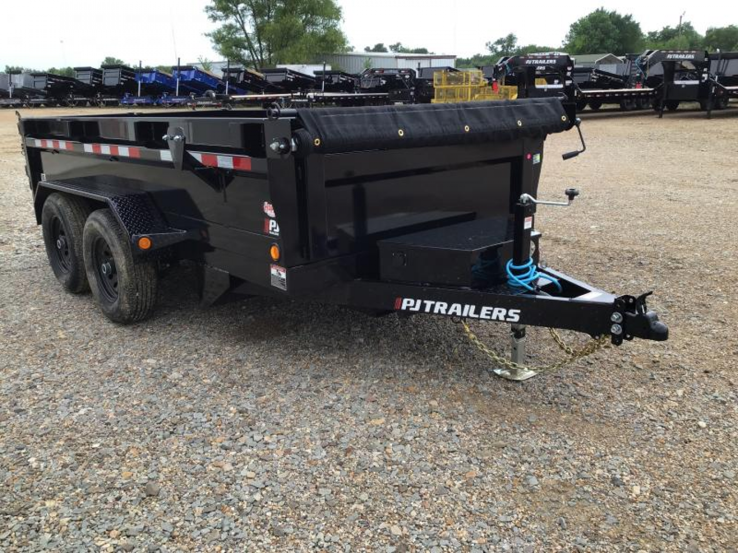 New 2026 PJ 72"x12' BP Tandem Axle Dump w/ 20" Sides – D3