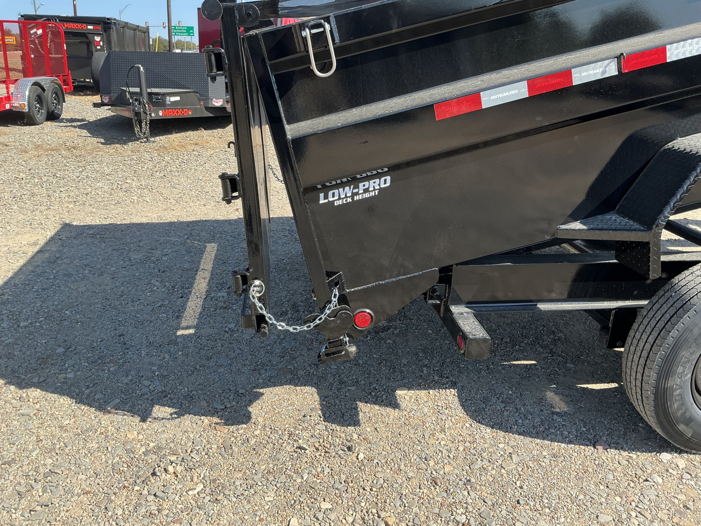 New 2026 PJ 83"x16' GN Tandem Axle Low Pro Telescopic Dump w/ 36" Sides – DT