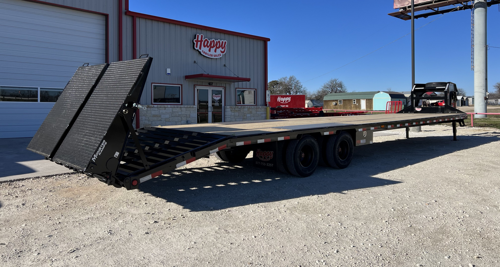 New 2026 PJ 102"x40' GN Low-Pro Air-Ride Flatbed w/ Duals - LD