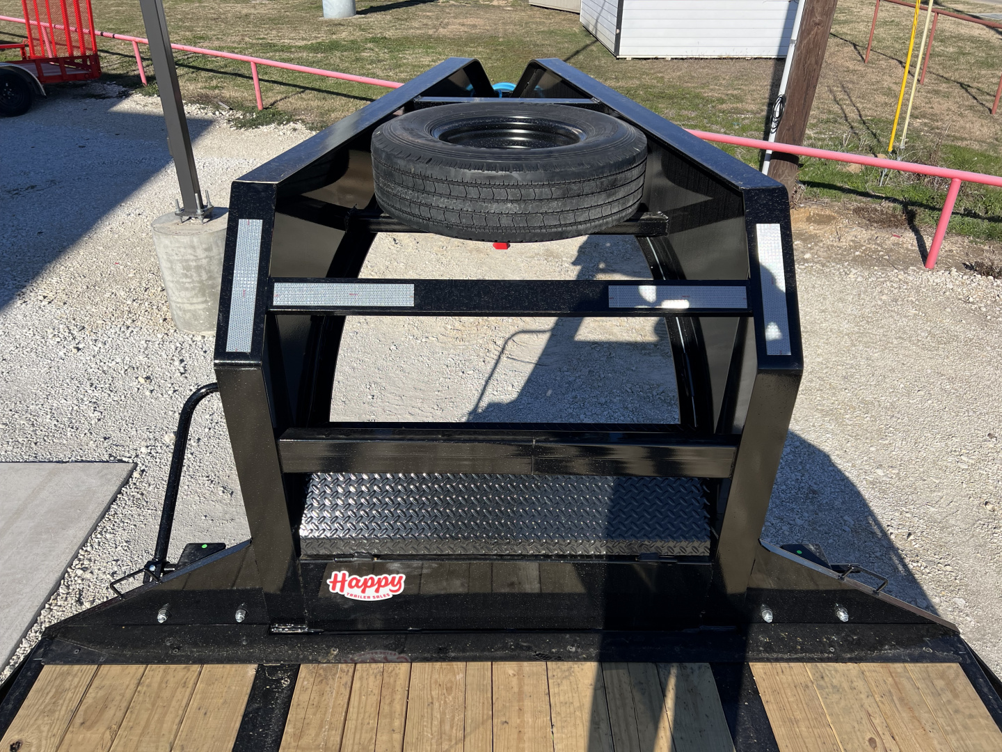 New 2026 PJ 102"x40' GN Low-Pro Air-Ride Flatbed w/ Duals - LD