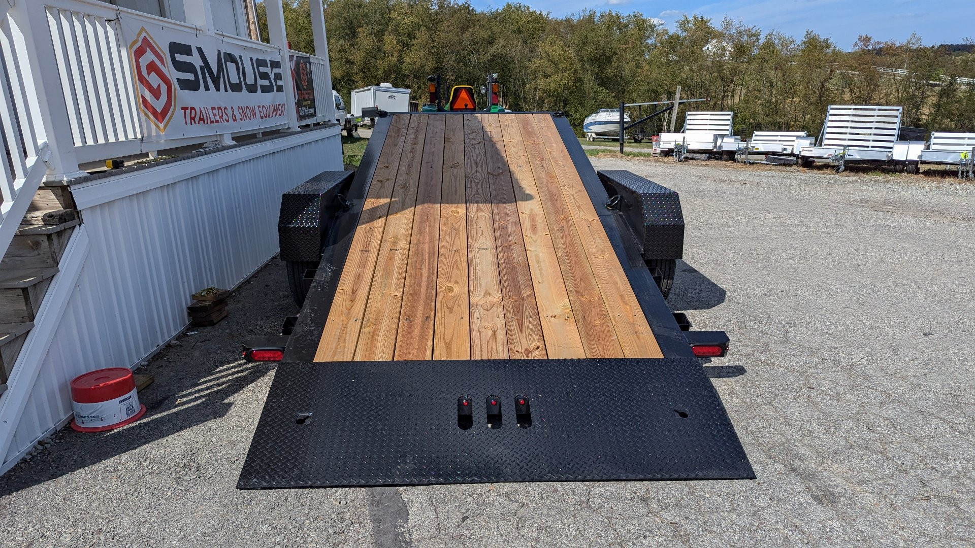 New 2025 CAM SUPERLINE 22' (4+18) HD "BEAST" Lo Pro Split Tilt Equipment Trailer