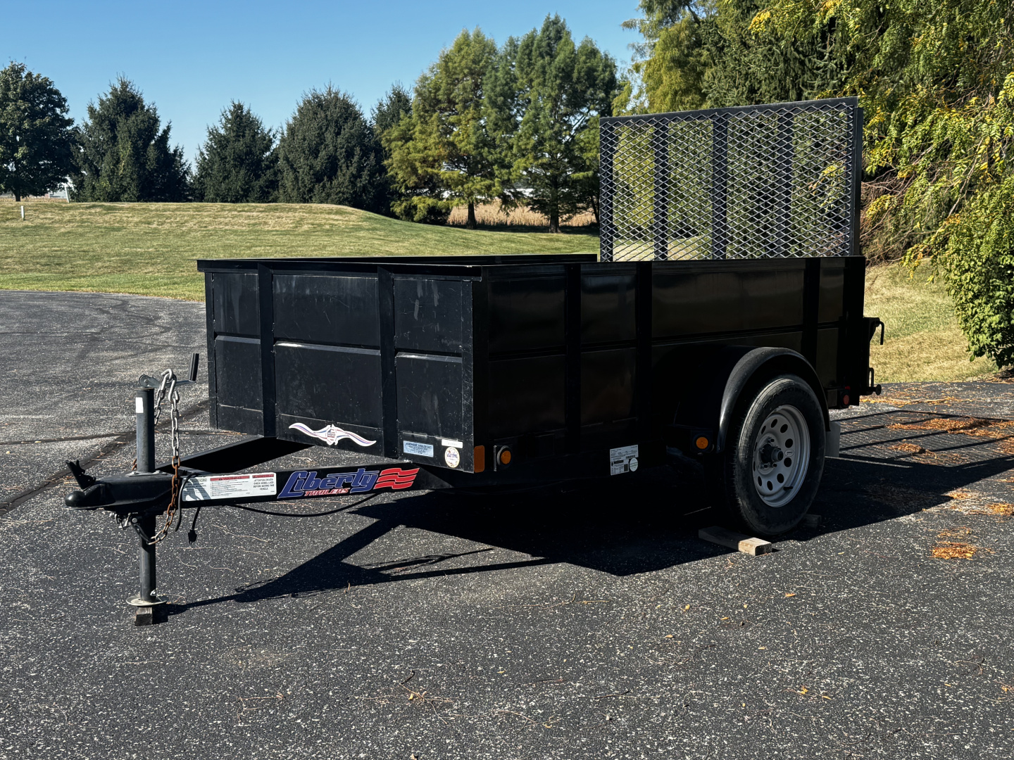 Used 2022 Liberty 5' x 8' Utility w/ Solid Metal Sides