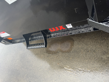 New 2026 MAXX-D DJB8314 Dump Trailer