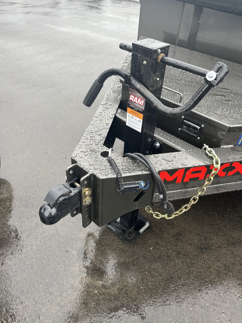 New 2026 MAXX-D DJB8314 Dump Trailer