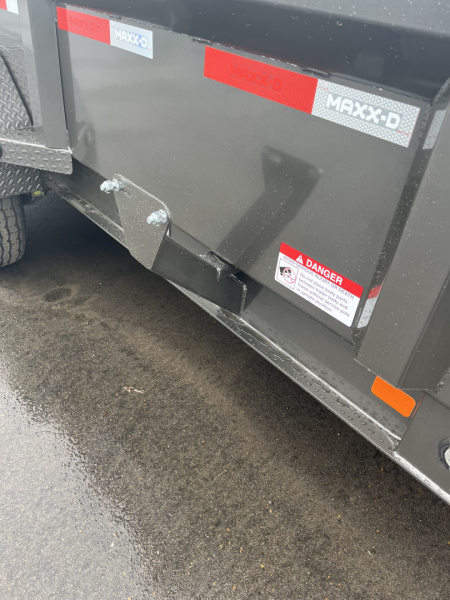 New 2026 MAXX-D DJB8314 Dump Trailer