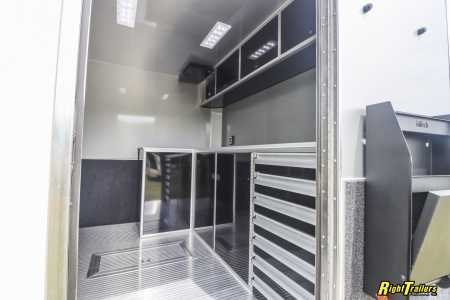 New 2025 8.5X32 inTech Stacker