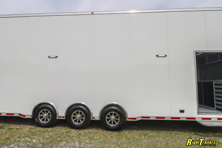 New 2025 8.5X32 inTech Stacker