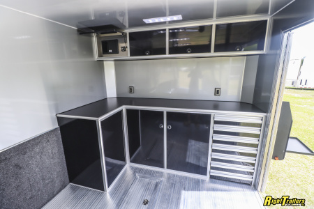 New 2025 8.5X32 inTech Stacker