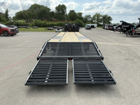 New 2026 PJ 102"x40' GN Low-Pro Air-Ride Flatbed w/ Duals - LD