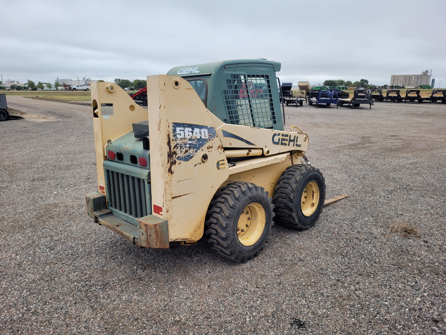 Used 2006 GEHL 5640 Skid Steer