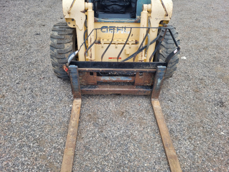 Used 2006 GEHL 5640 Skid Steer