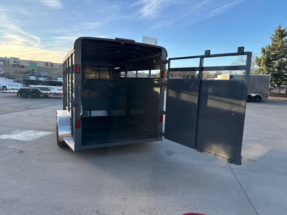 New STOCK - 2025 Maverick 10K Horse Trailer