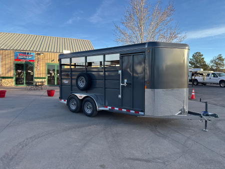 New 2025 C & B Quality Trailer Works MAVST17-9.9K Horse Trailer