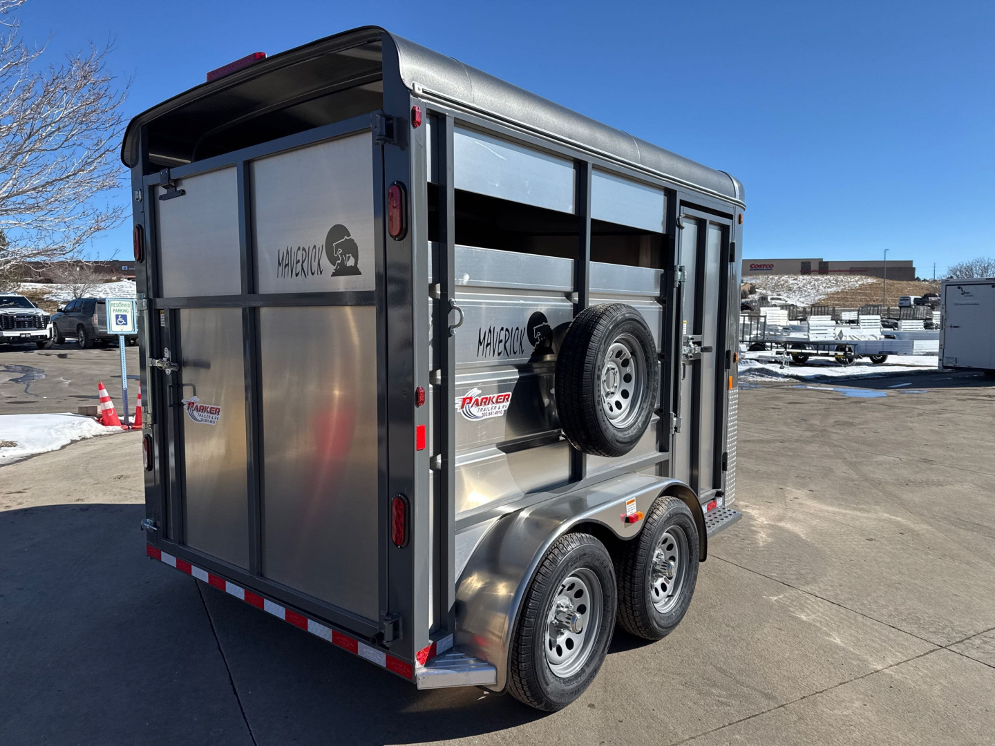 New 2025 C & B Quality Trailer Works MAVST12-7K Horse Trailer