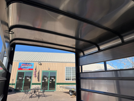New 2025 C & B Quality Trailer Works MAVST12-7K Horse Trailer