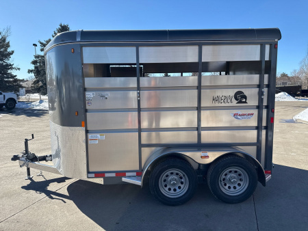 New 2025 C & B Quality Trailer Works MAVST12-7K Horse Trailer