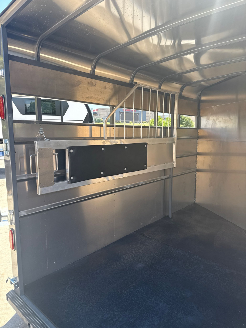 New 2026 C & B Quality Trailer Works MAV2HS-7K 14' Horse Trailer