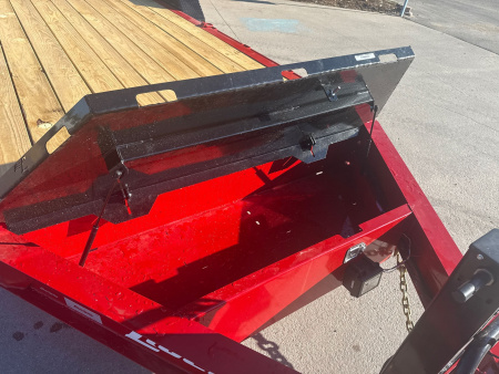 New 2025 Liberty Industries LE16K83X17+3B8 Flatbed Trailer
