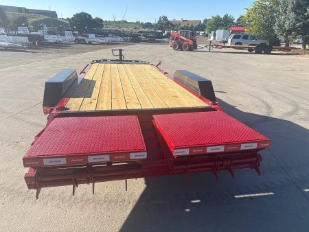 New 2025 Liberty Industries LE16K83X17+3B8 Flatbed Trailer