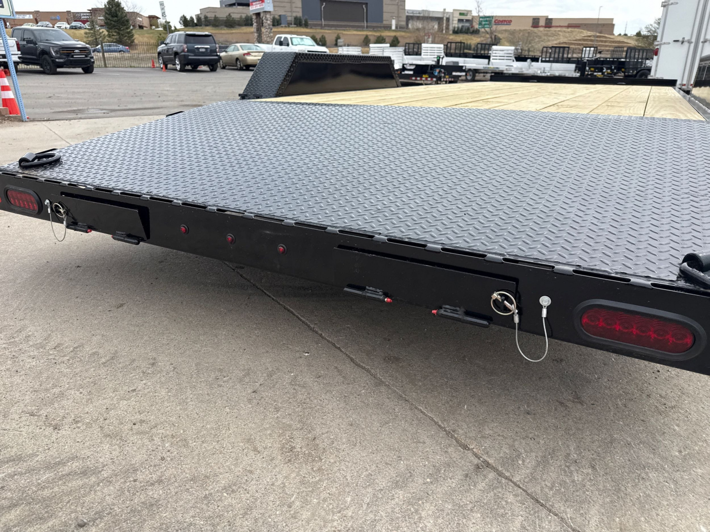 New 2025 Midsota NCHW8220-BP-100 Flatbed Trailer