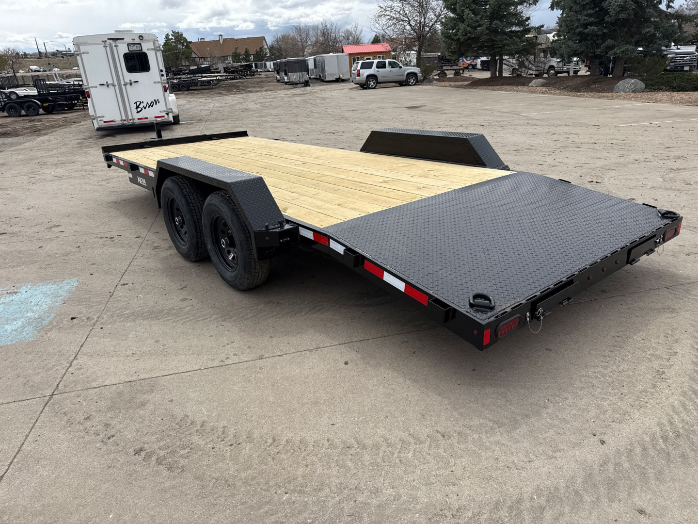 New 2025 Midsota NCHW8220-BP-100 Flatbed Trailer