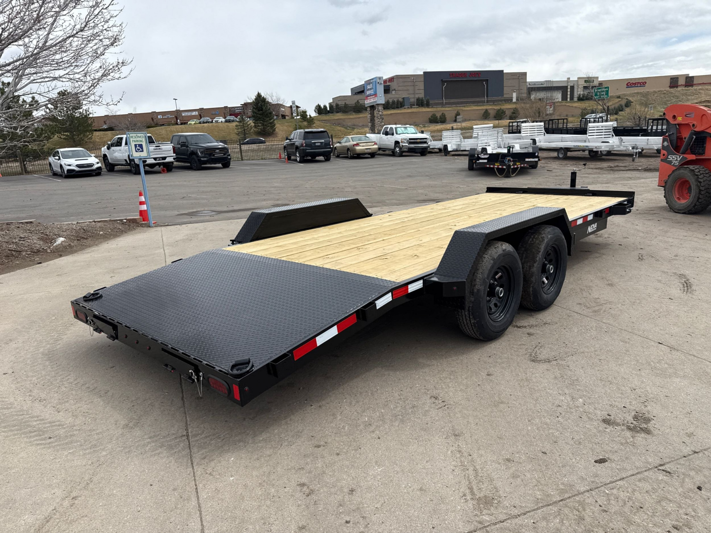 New 2025 Midsota NCHW8220-BP-100 Flatbed Trailer