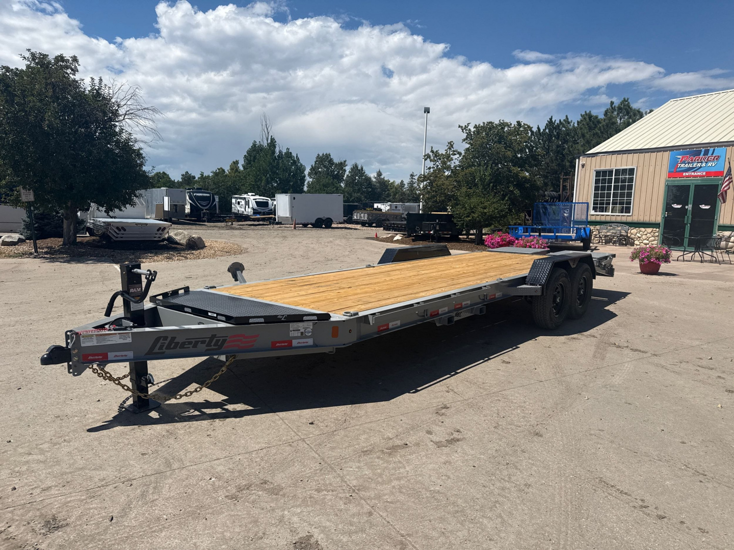 New 2025 Liberty Industries LE14K83X19+3B8 Flatbed Trailer