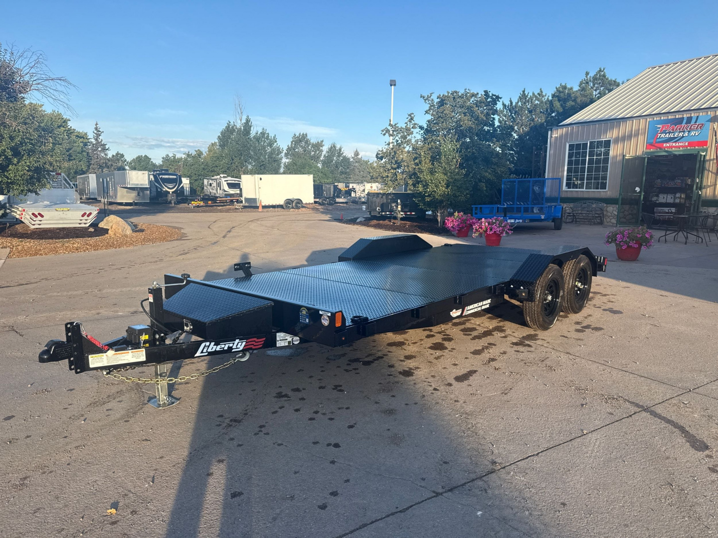 New 2025 Liberty Industries LC7K83X16+2C4SF Flatbed Trailer