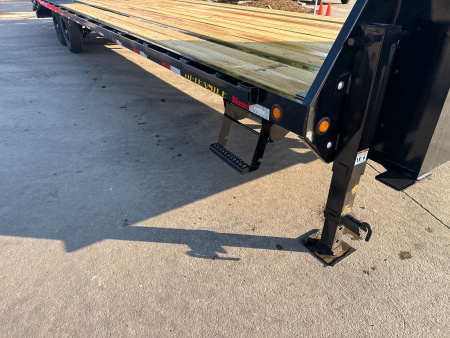 New 2026 Big Tex Trailers 14GN-33D5A-MRBK Flatbed Trailer