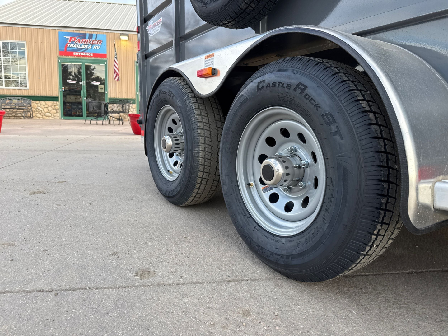 New STOCK - 2025 Maverick 2 Place Horse Trailer